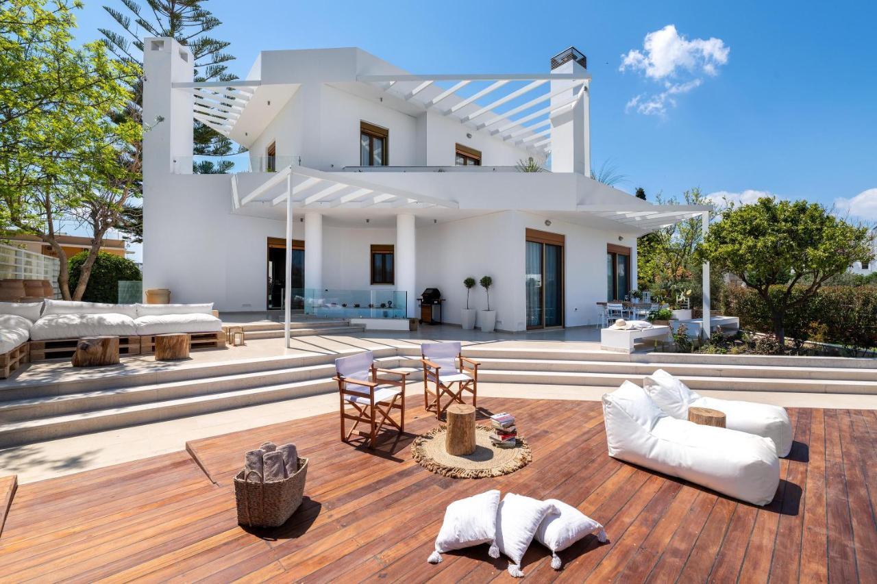 Love White Villa Lalyssos Eksteriør billede